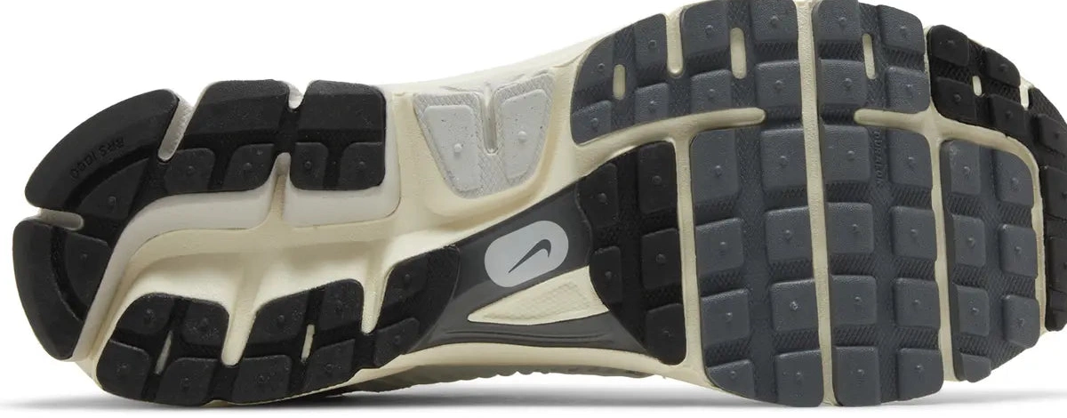 Tint Platinum Zoom 5 Vomero Nike 0722